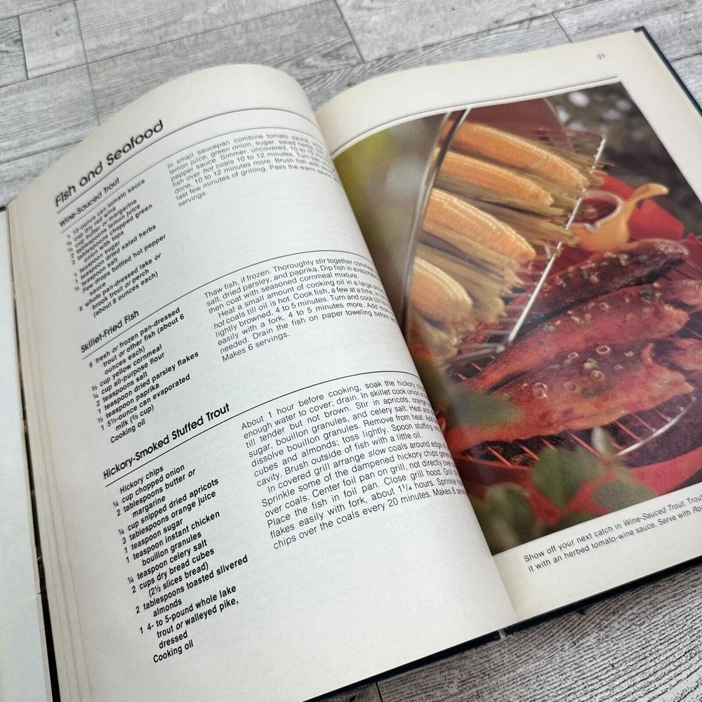 All-Time Favorite Barbecue Recipes Cookbook 1977 Better Homes and Gardens Vtg HC